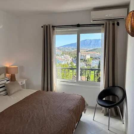 Nature & Sea Escape - Pools, & Sunshine! Apartment