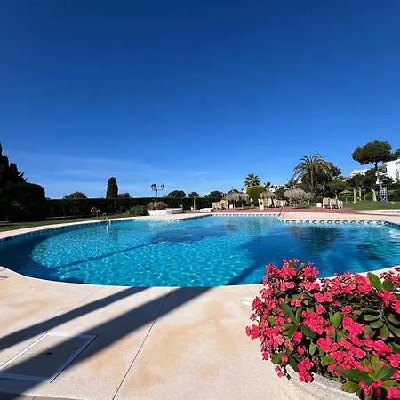 Apartment Nature & Sea Escape - Pools, & Sunshine!